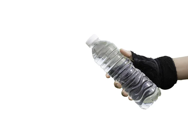 Mano de mujer sana con guantes Sostener la botella de agua dulce — Foto de Stock