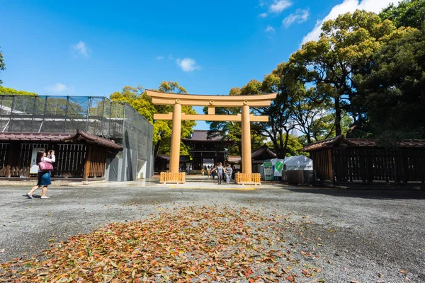 Japão Abril 2017 Portão Torii Portão Estilo Japonês Frente Santuário — Fotografia de Stock