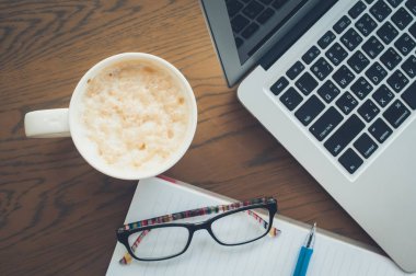 Vintage sesi görüntü woking zaman kahve ile