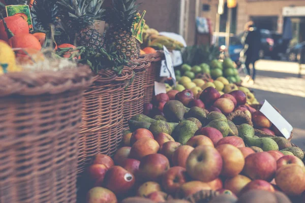 Verse Boeren Verkopen Groenten Fruit Met Kopieerruimte Biologische Producten Landbouwproducten — Stockfoto
