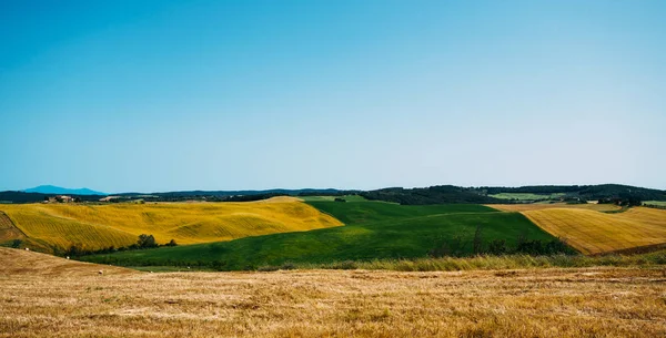 Sunny Fields Toszkána Olaszország — Stock Fotó