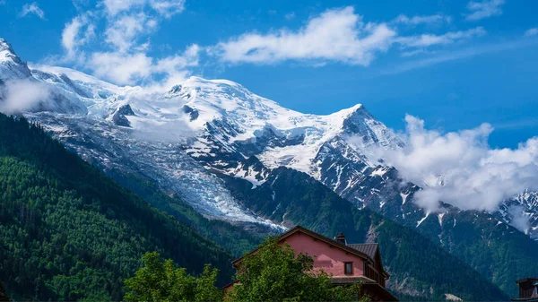 Chamonix Centro Verano Francia Famosa Estación Esquí Las Montañas Alpes —  Fotos de Stock