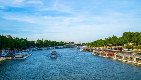 Landmark View Seine River Sunny Day Paris — Stock Photo, Image
