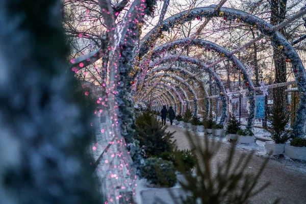 Festive Street Decor Winter Holidays Shining Garland Lights Magical Atmosphere — Stock Photo, Image