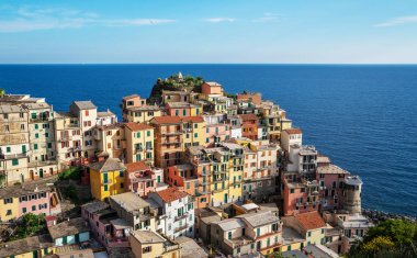 Manarola, İtalya. Liguria, İtalya 'daki Cinque Terre Ulusal Parkı' ndaki tarihi bir köy. Unesco Dünya Mirası Bölgesi. Manarola ünlü ve popüler bir seyahat merkezidir..