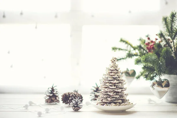 Jul Eller Nyår Stilleben Med Prydnader Rustika Vita Bordet Julkakor — Stockfoto