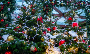 Güzel bir Noel geçmişi. Kış Xmas bayramı teması. Boşluğu kopyala.