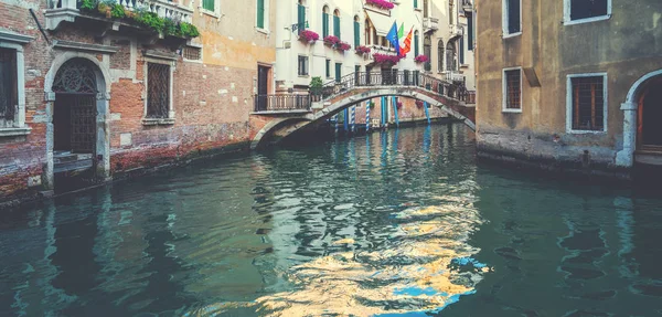 View Canal Gondolas Old Buildings Venice Italy Venice Popular Tourist — 스톡 사진