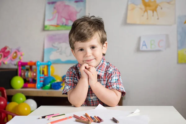 Copilul Drăguț Învață Scrie Citească Lecții Clasă Fericit Prescolar Inapoi — Fotografie, imagine de stoc