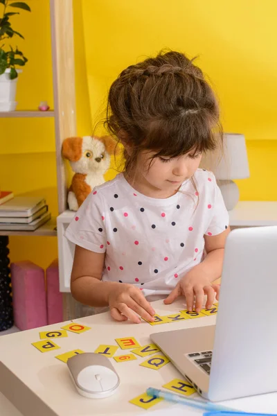 Děti Učí Anglicky Online Doma Domácí Výuka Distanční Vzdělávání Pro — Stock fotografie