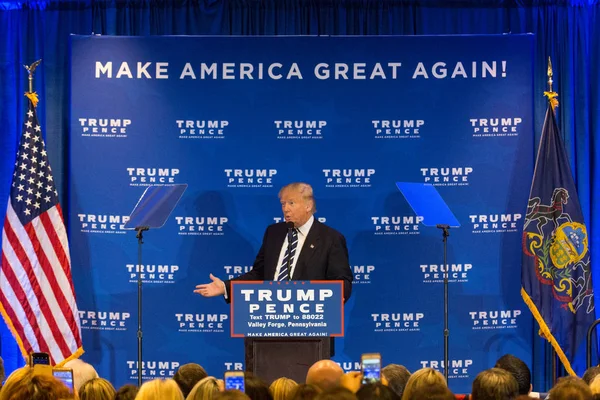 Trump hace campaña cerca de Valley Forge — Foto de Stock