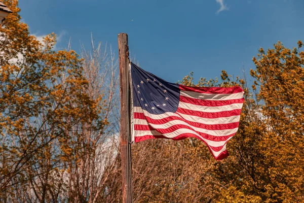 A Betsy Ross Early American Colonial Stars and Stripes — Stock Photo, Image