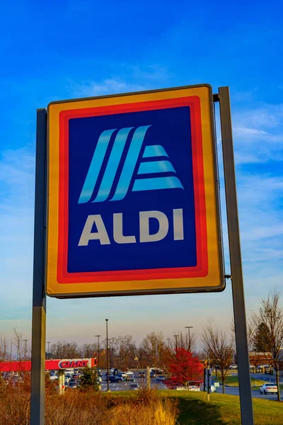 El logotipo del signo de Aldi — Foto de Stock