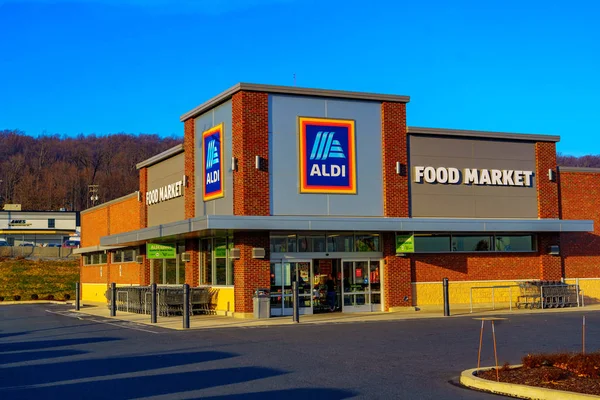 Tienda de comestibles Aldi en Ephrata — Foto de Stock