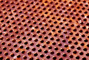 Delikli paslı metal yüzey yıpranmış ve etkisi bulanıklık