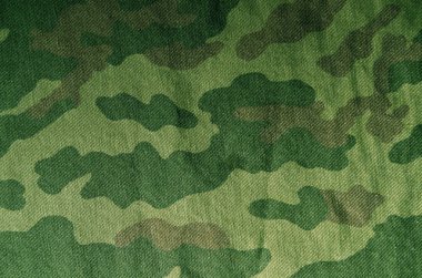 Eski kamuflaj üniforma modeli.