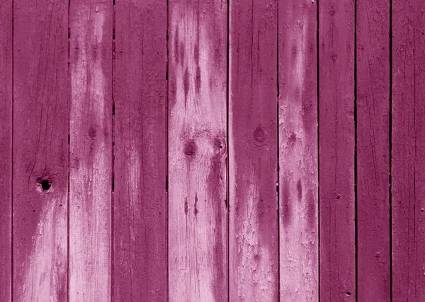 Padrão de cerca de madeira cor rosa molhada . — Fotografia de Stock