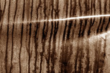 Yoğunlaşma doku Kahverengi tonda düşer..