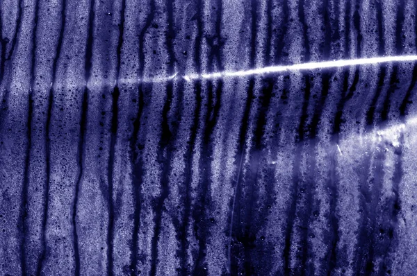 Yoğunlaşma doku mavi ses tonuyla düşer..