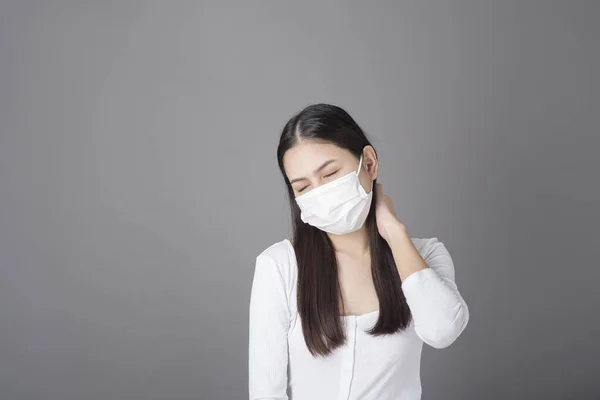 Portrait Femme Avec Masque Chirurgical Studio Concept Soins Santé — Photo