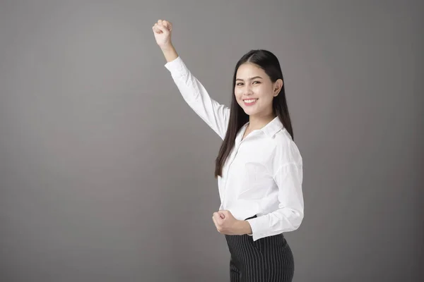 Schöne Selbstbewusste Erfolgreiche Frauenporträt Studio — Stockfoto