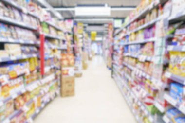 Süpermarket arka planında bulanıklık .
