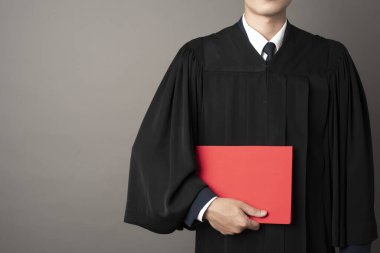 Yüksek lisans başarılı eğitim. 