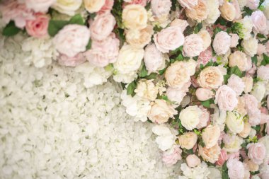 Beyaz düğün çiçeği arkaplanı ve düğün dekorasyonu 