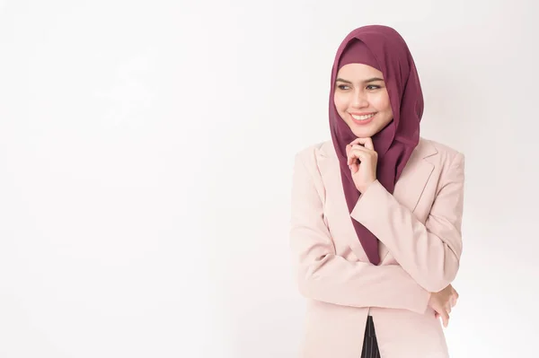 Bella Donna Affari Con Ritratto Hijab Sfondo Bianco — Foto Stock