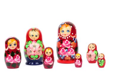 geleneksel Rusça matryoshka bebek beyaz arka plan üzerinde