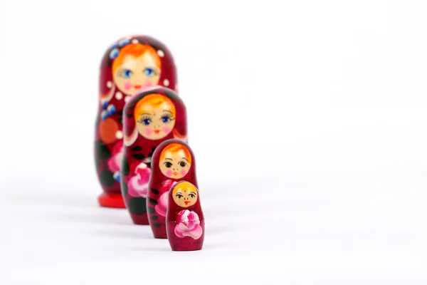 Traditionele Russische Matryoshka Pop Witte Achtergrond — Stockfoto