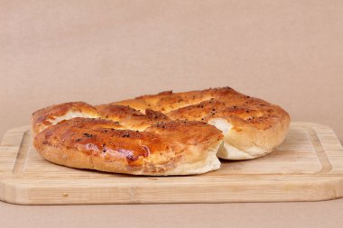 Ramazan Pita (Ramazan Pidesi) Ramazan ayı için geleneksel Türk ekmeği.