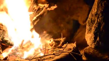 Kampanyada yangın çıktı.