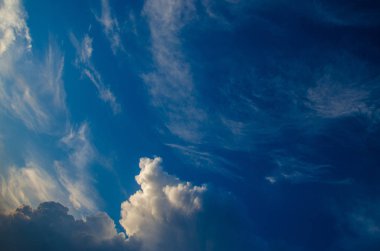 gün batımında Hacimsel bulutlar