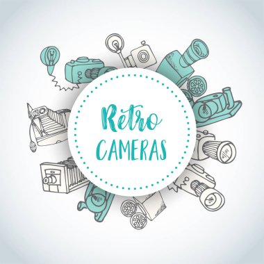 Yarım yamalak el çizilmiş vektör sinema kartı. el çizilmiş doodle karikatür retro fotoğraf makinesi, fotoğraf illüstrasyon vektör ve video Tema