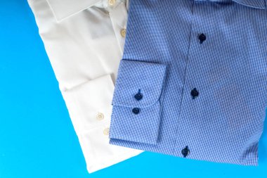 Mavi ve beyaz gömlek closeup yığını