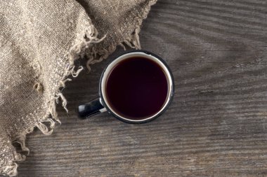 eski anahtarlar üzerinde rustik ahşap arka plan.