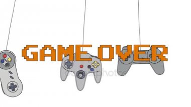 Game Over farklı oyun çubukları arka plan asılı onların tel üzerinde