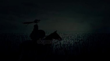 Roma asker ve bir fırtına altında savaşa yürüyüş büyük bir ordu