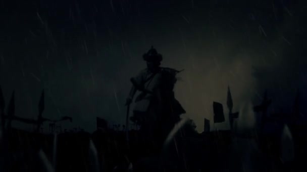 Atila el huno con su ejército bajo una tormenta eléctrica y lluvia antes o después de una batalla — Vídeos de Stock