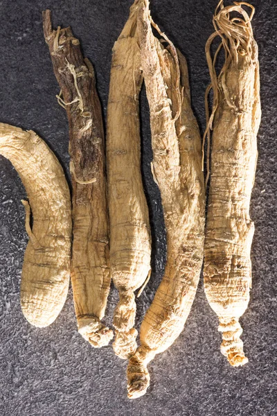 Raiz Ginseng Remédio Natural Para Medicina Popular Chinesa — Fotografia de Stock