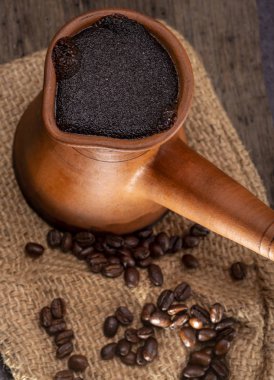 arcilla turco con café