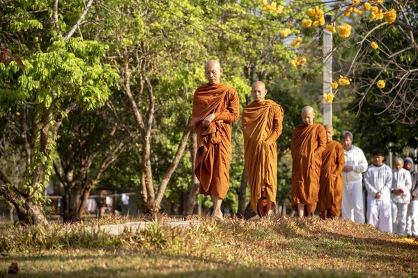 修道院でVipassana チェンマイ市 2019年2月15日 — ストック写真