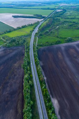 Balon uçuşu. Ukrayna üzerinde akşam uçuşu.