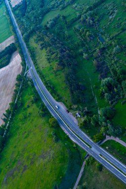 Balon uçuşu. Ukrayna üzerinde akşam uçuşu.