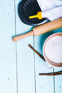 Malzemeler hamur şablon için