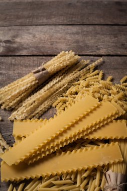 Karışık makarna çeşitleri