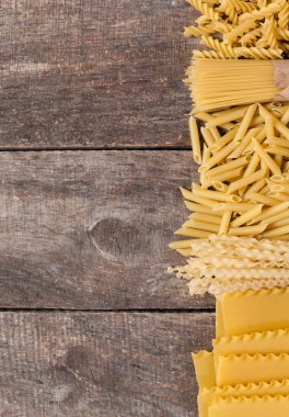 Karışık makarna çeşitleri