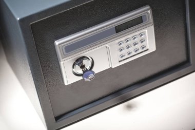 Elektronik kilit ile güvenlik Kasası