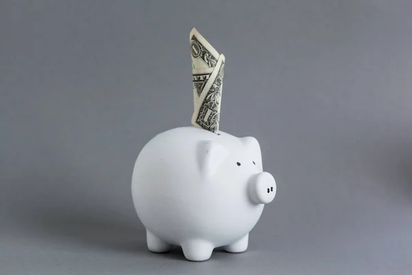 Riesige Ersparnisse im Sparschwein — Stockfoto